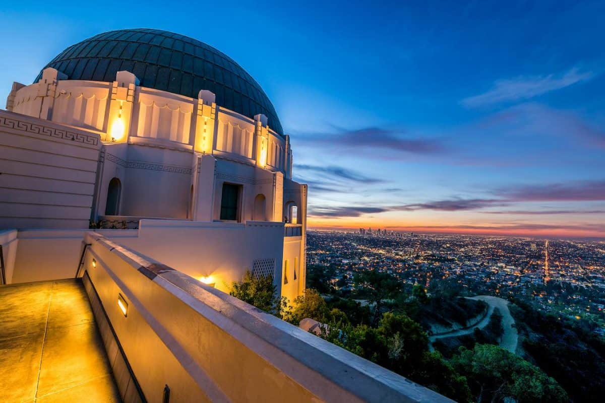 landmarks to visit griffith observatory