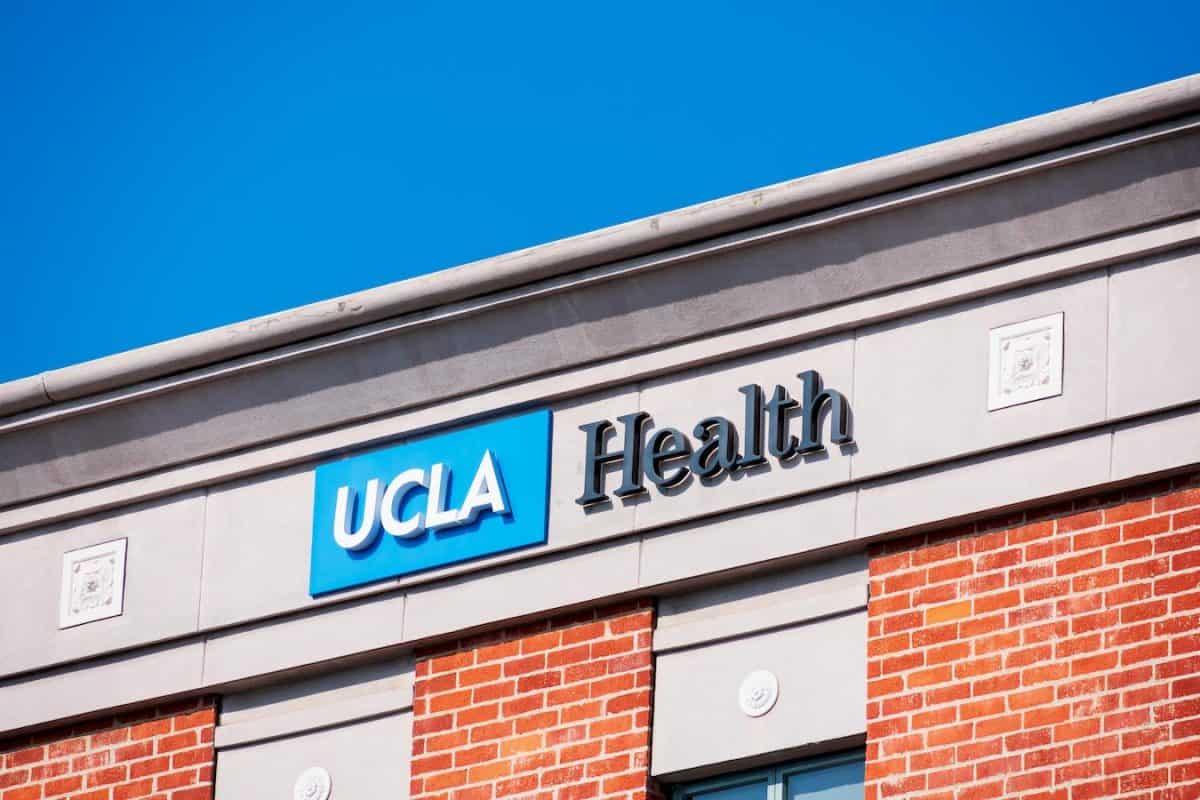 top hospitals in los angeles ronald reagan ucla medical center santa monica