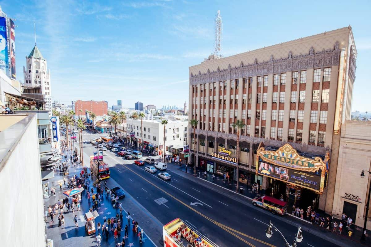 los angeles offers so many things hollywood boulevard walk of fame