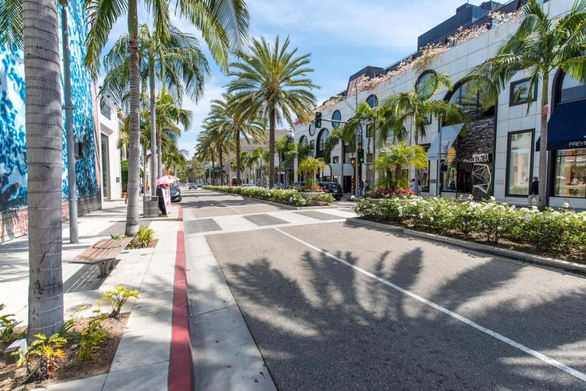 photo of rodeo drive beverly hills